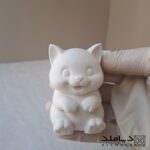 تصویر اندازه بیس قالب سیلیکونی شمع و رزین طرح گربه کوچولو نشسته